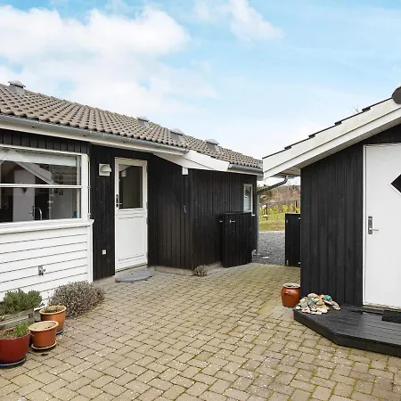 Holiday X * Asnæs